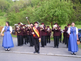 Maikundgebung in Tauka